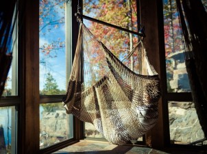 Aire de repos intérieure avec Hamac